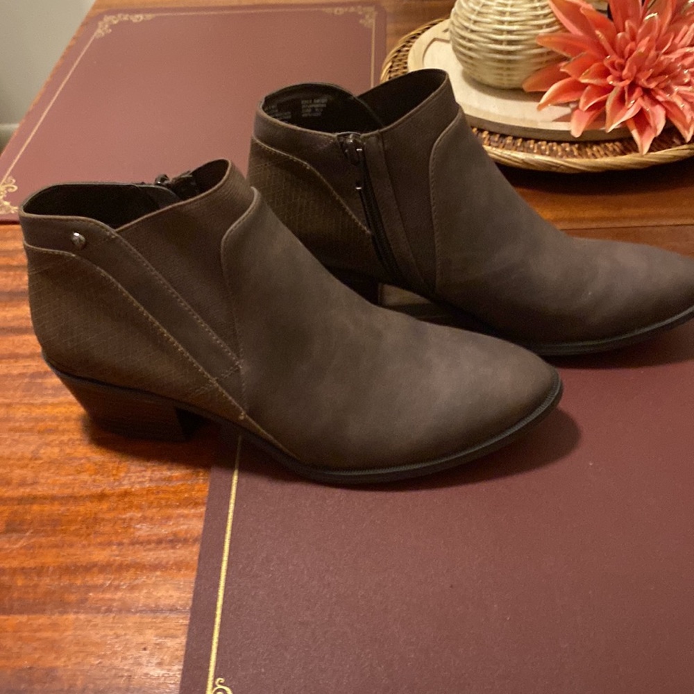 Brown ankle boots
